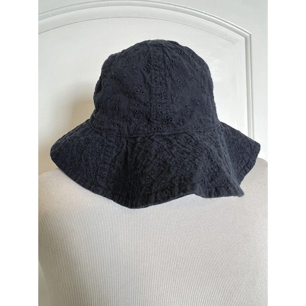 Baby Gap Girls Navy Blue Eyelet Floral Cotton Bucket Sun Hat Beach Summer S / M